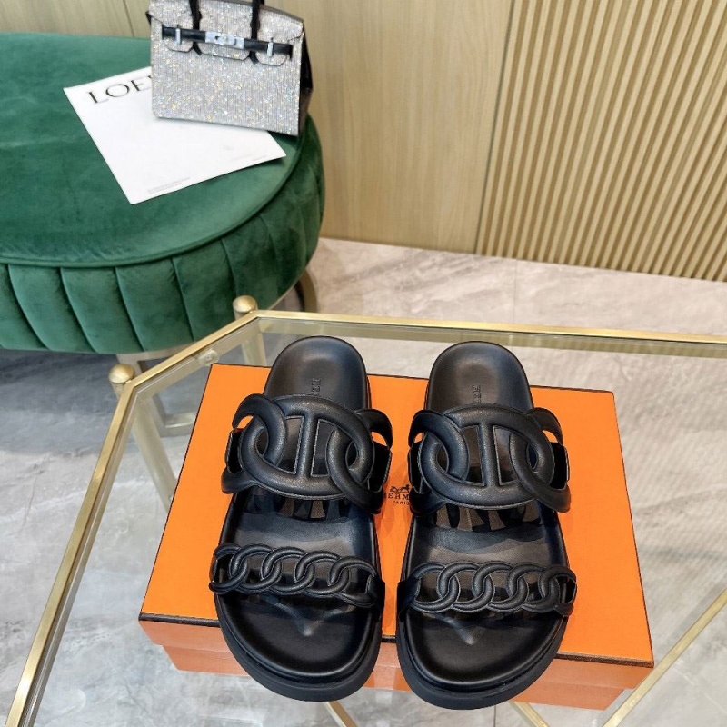 H**mes slippers